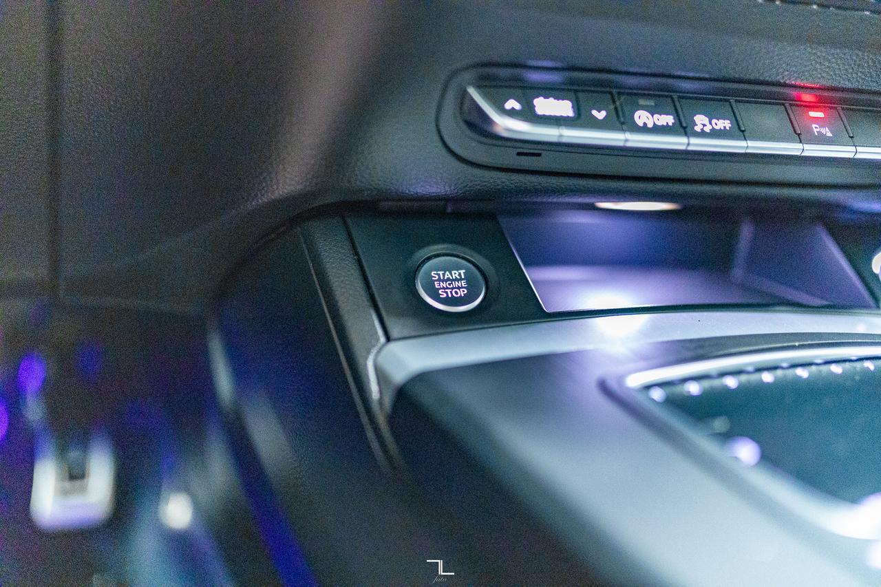 2018 Audi Q5 Quattro Technik S-Line Leather Roof Nav BCam Red Deer AB