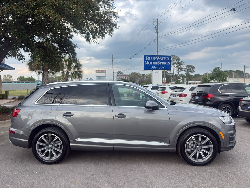 2018 Audi Q7 Premium Plus