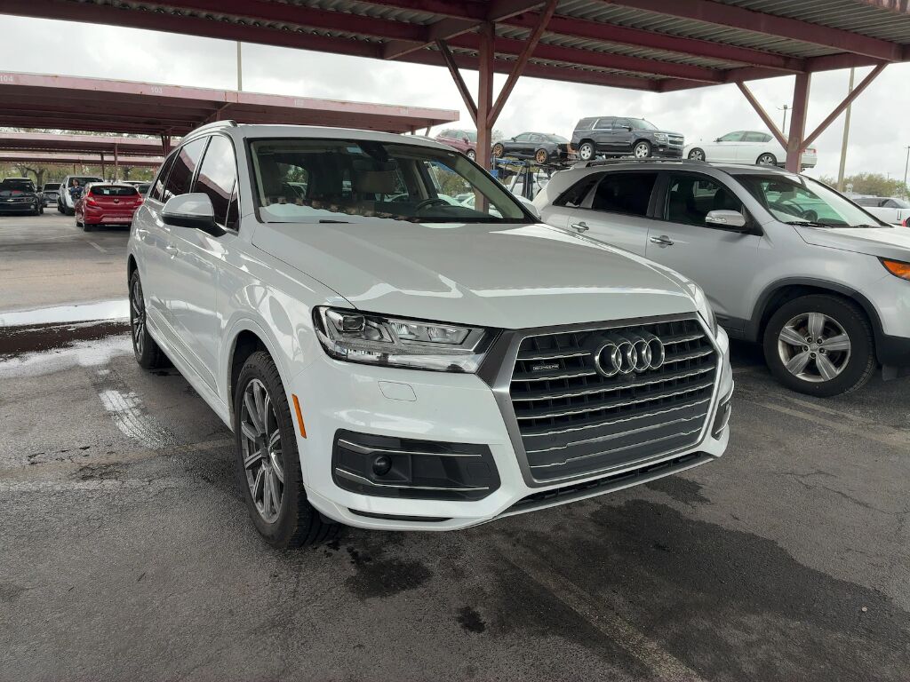 2018 Audi Q7 Premium Plus
