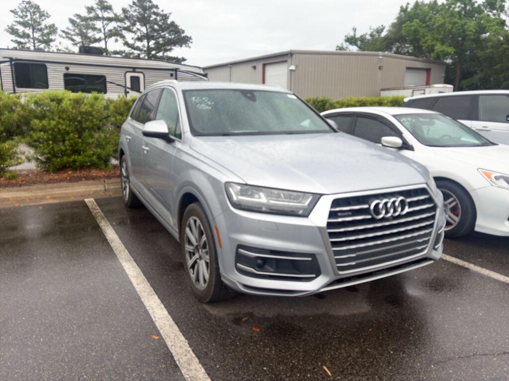 2018 Audi Q7 Premium Plus