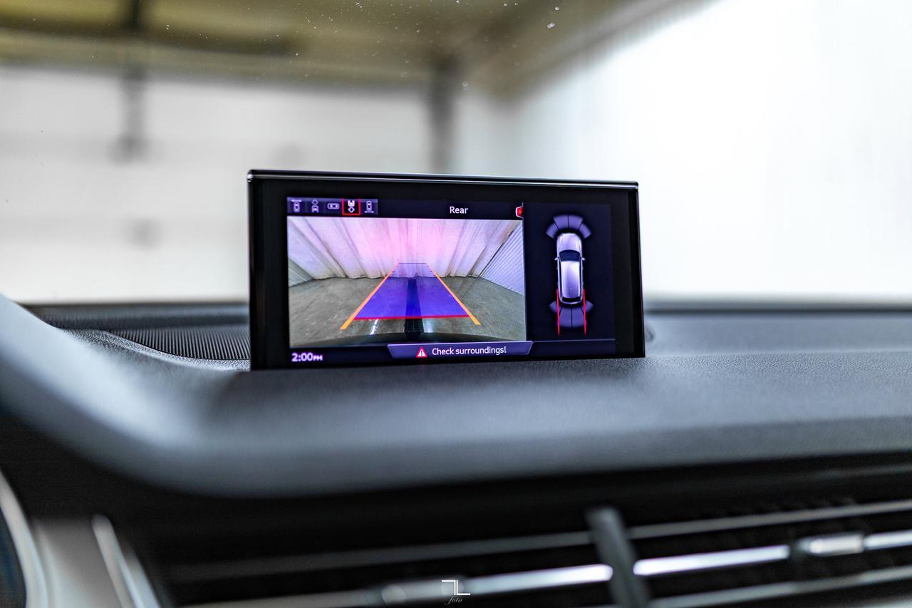 2018 Audi Q7 Quattro Progressiv Leather Roof Nav BCam Red Deer AB