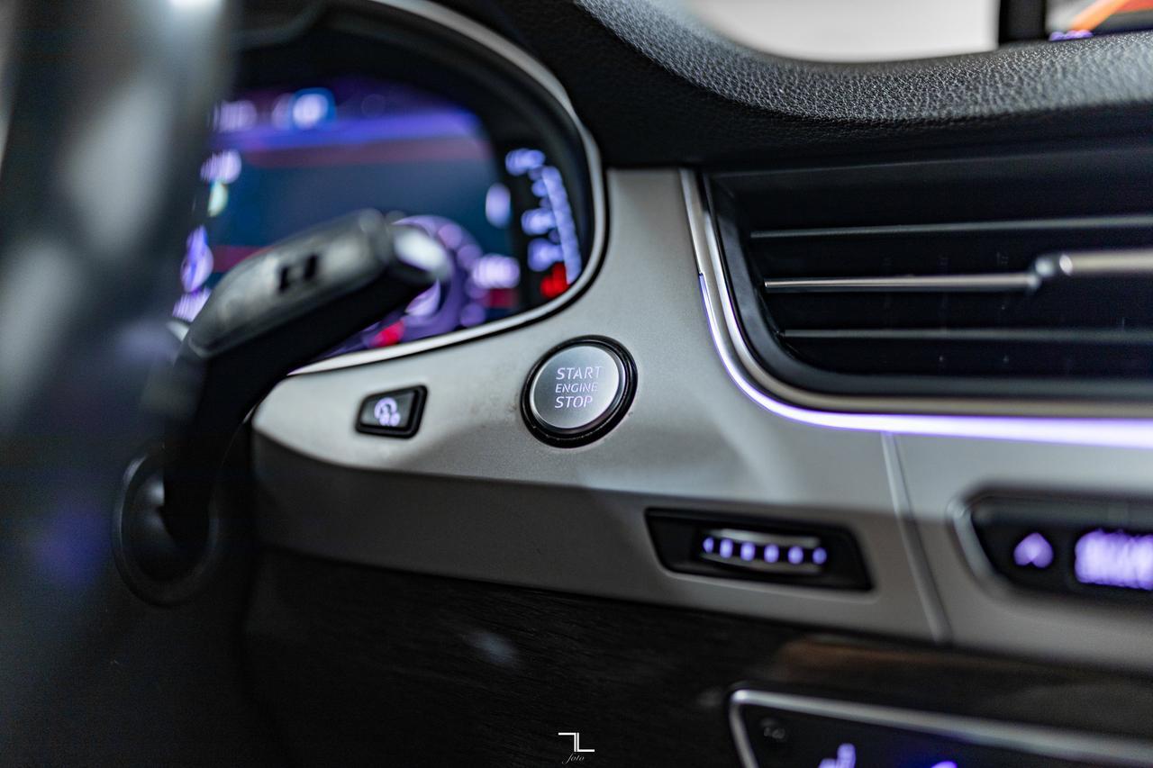 2018 Audi Q7 Quattro Progressiv Leather Roof Nav BCam Red Deer AB