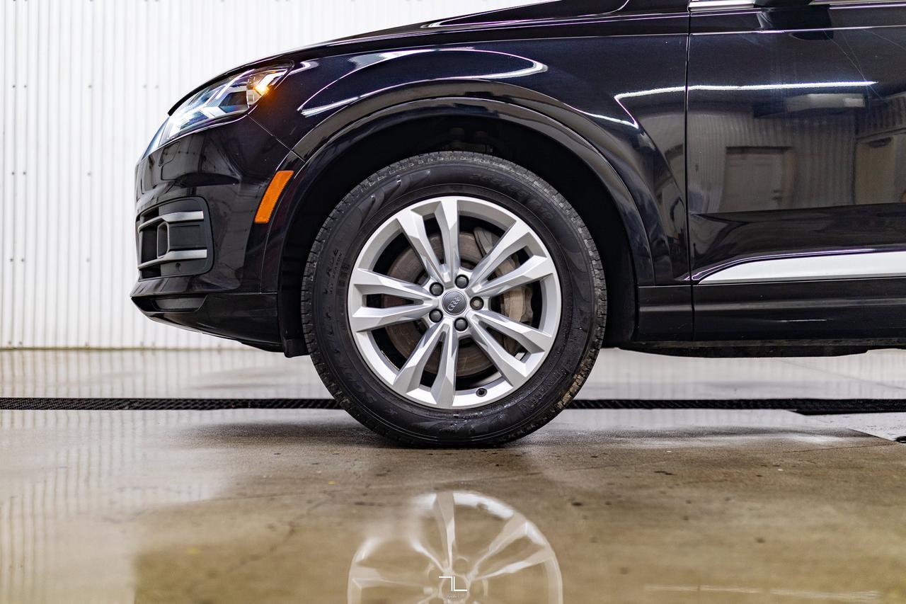 2018 Audi Q7 Quattro Progressiv Leather Roof Nav BCam Red Deer AB