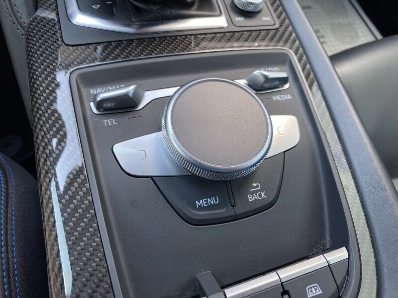 2018 Audi R8 Spyder V10 plus
