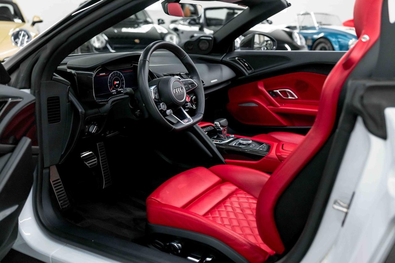 2018 Audi R8 Spyder V10 plus