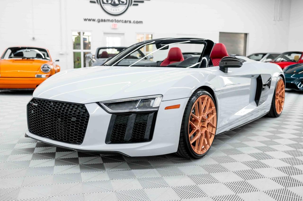 2018 Audi R8 Spyder V10 plus