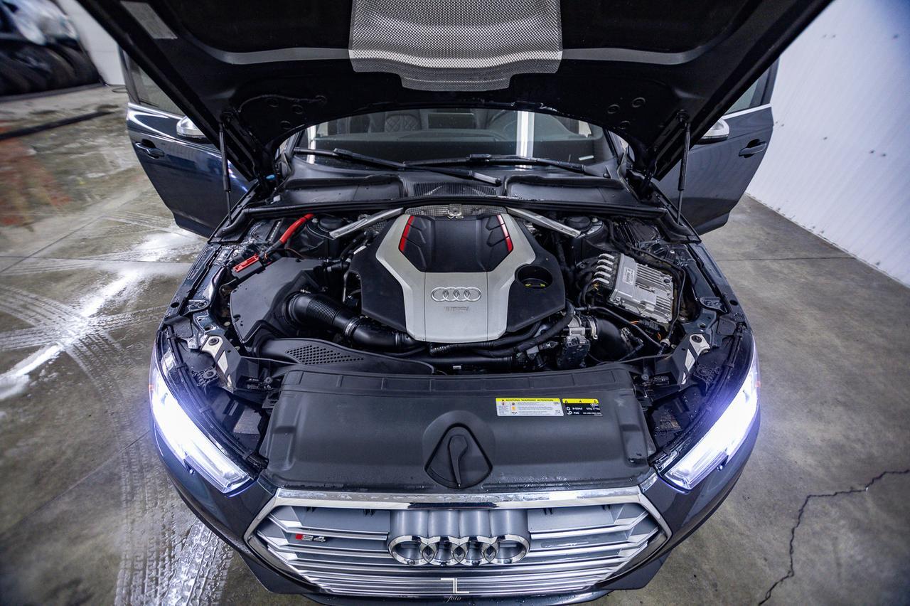 2018 Audi S4 Quattro Technik Leather Roof Nav BCam Red Deer AB