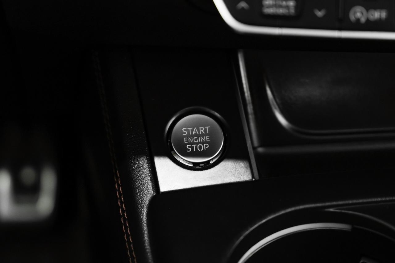 2018 Audi S5 Sportback PRESTIGE QUATTRO BLIND SPOT NAVIGATION SUNROOF LEATHER HEATED SEATS REAR CAMERA Carrollton TX