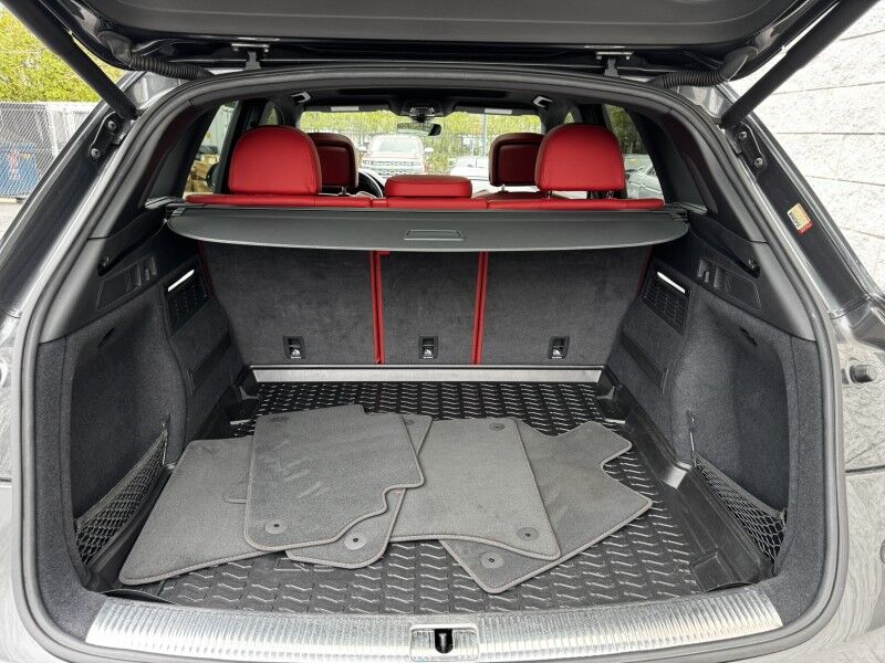 2018 Audi SQ5 Prestige Willow Grove PA