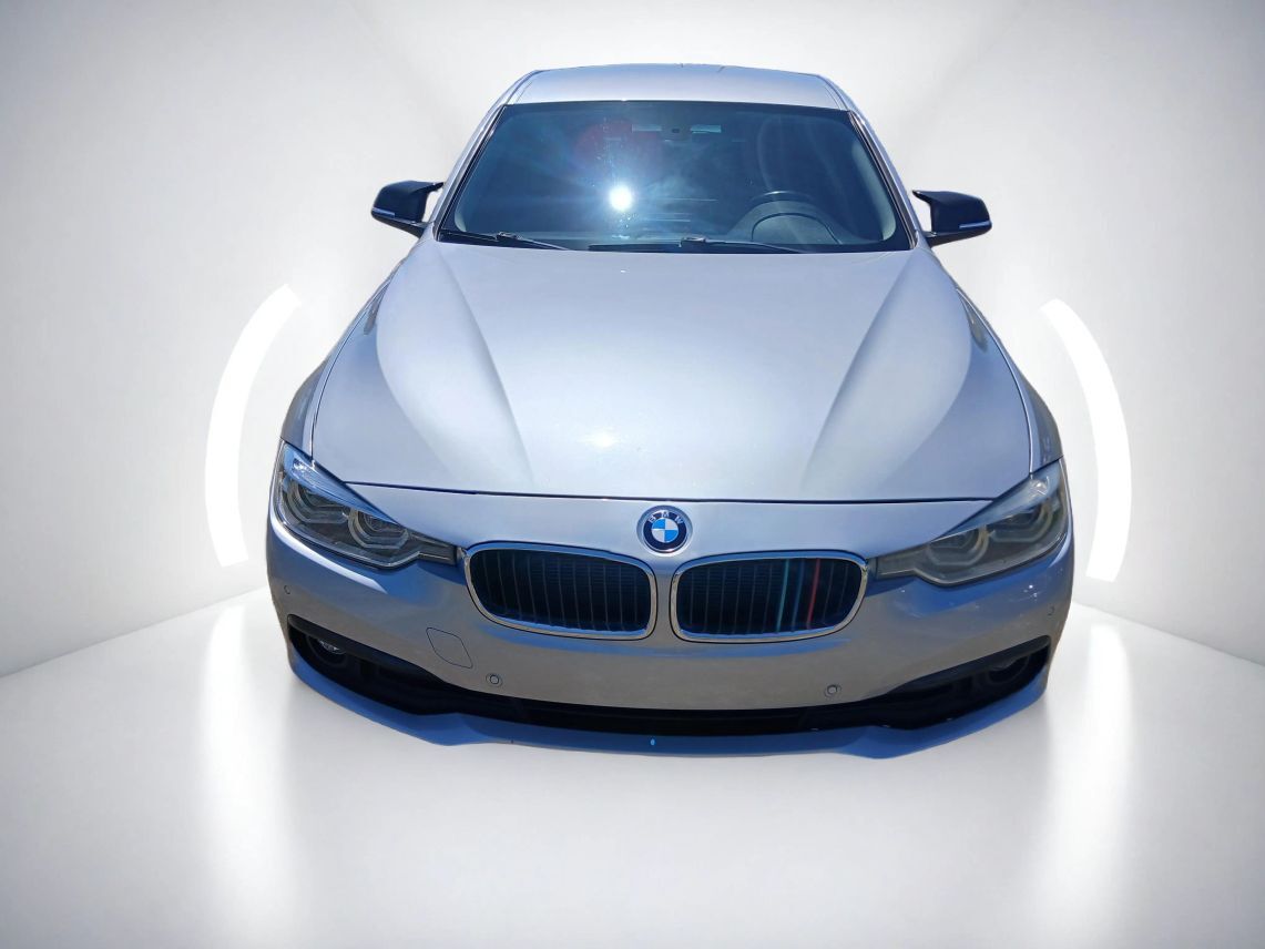 2018 BMW 3 Series 320i Sedan 4D