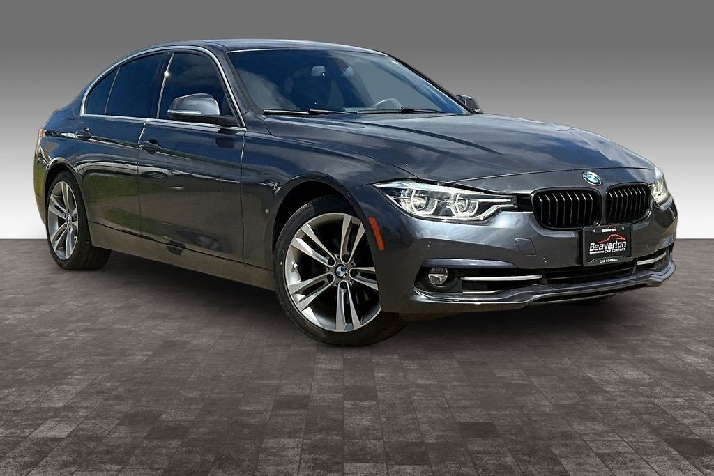 2018 BMW 3 Series 330i