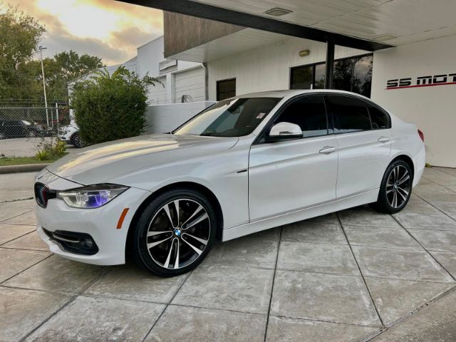 2018 BMW 3-Series 330i SULEV Sedan