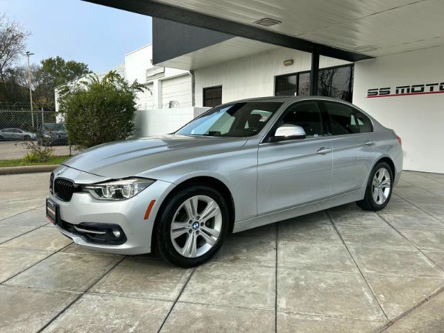 2018 BMW 3-Series 330i SULEV Sedan