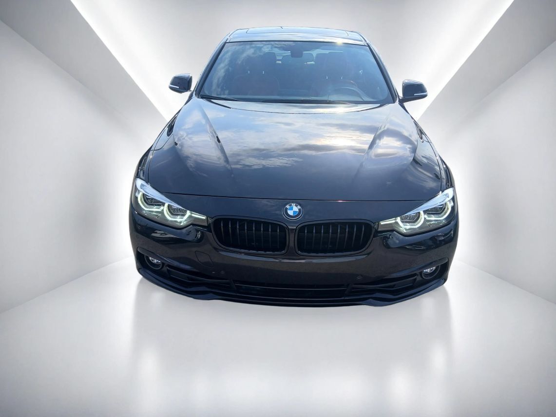 2018 BMW 3 Series 330i Sedan 4D