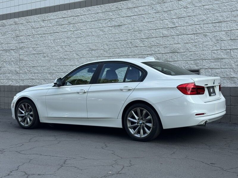 2018 BMW 320i xDrive