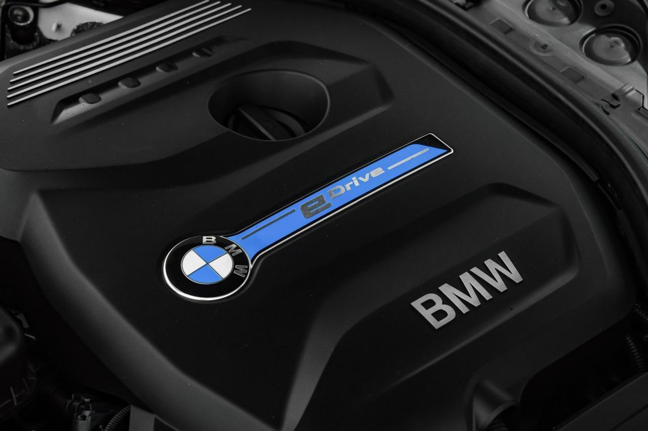 2018 BMW 330e iPERFORMANCE HEADUP DISPLAY BLIND SPOT ASSIST DRIVER ASSIST PKG Carrollton TX