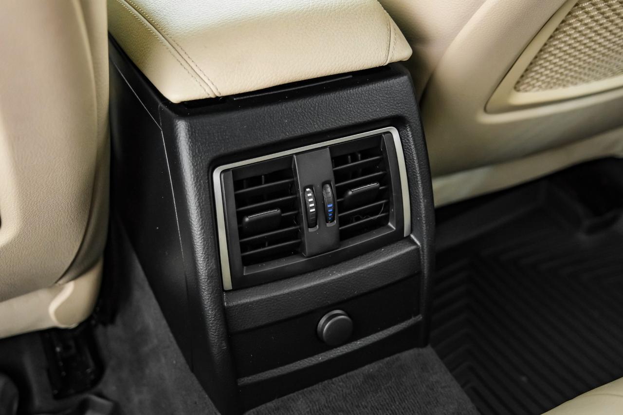 2018 BMW 330e iPERFORMANCE HEADUP DISPLAY BLIND SPOT ASSIST DRIVER ASSIST PKG Carrollton TX