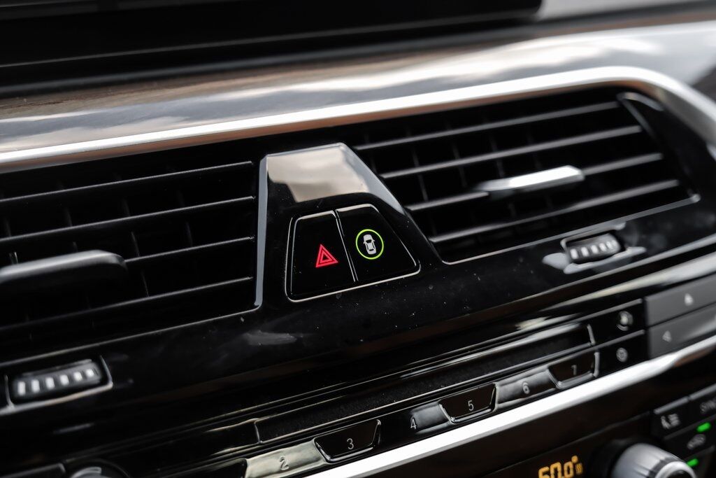 2018 BMW 5 Series 530e iPerformance Carrollton TX