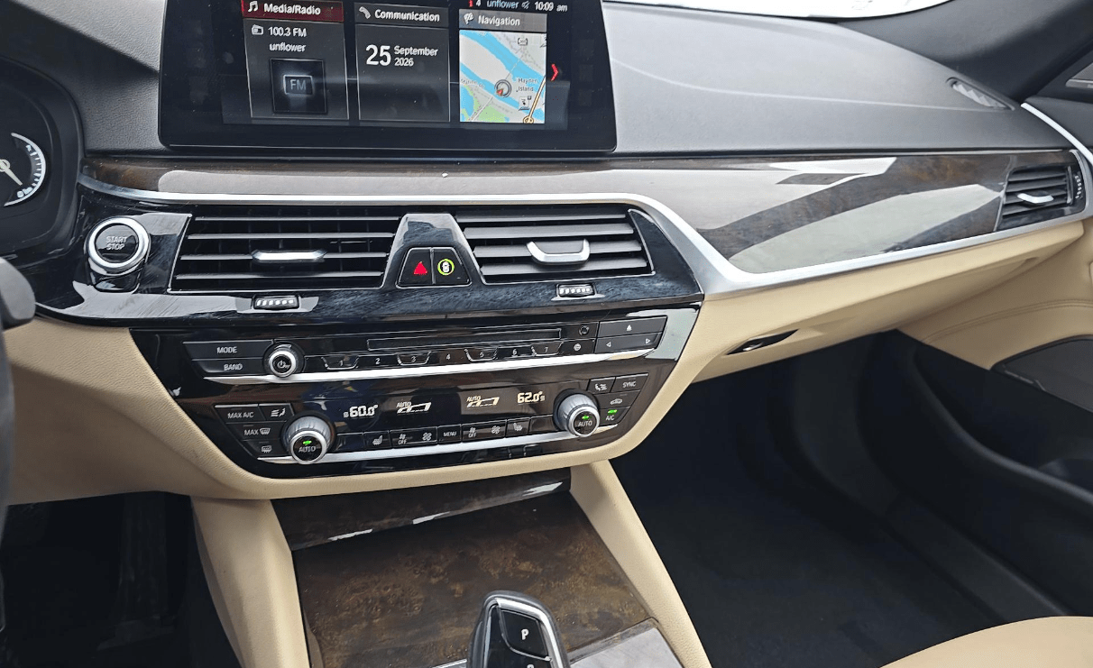 2018 BMW 5 Series 530e xDrive iPerformance Dallas TX
