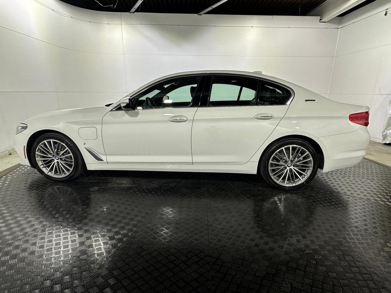 2018 BMW 5 Series 530e xDrive iPerformance Jersey City NJ