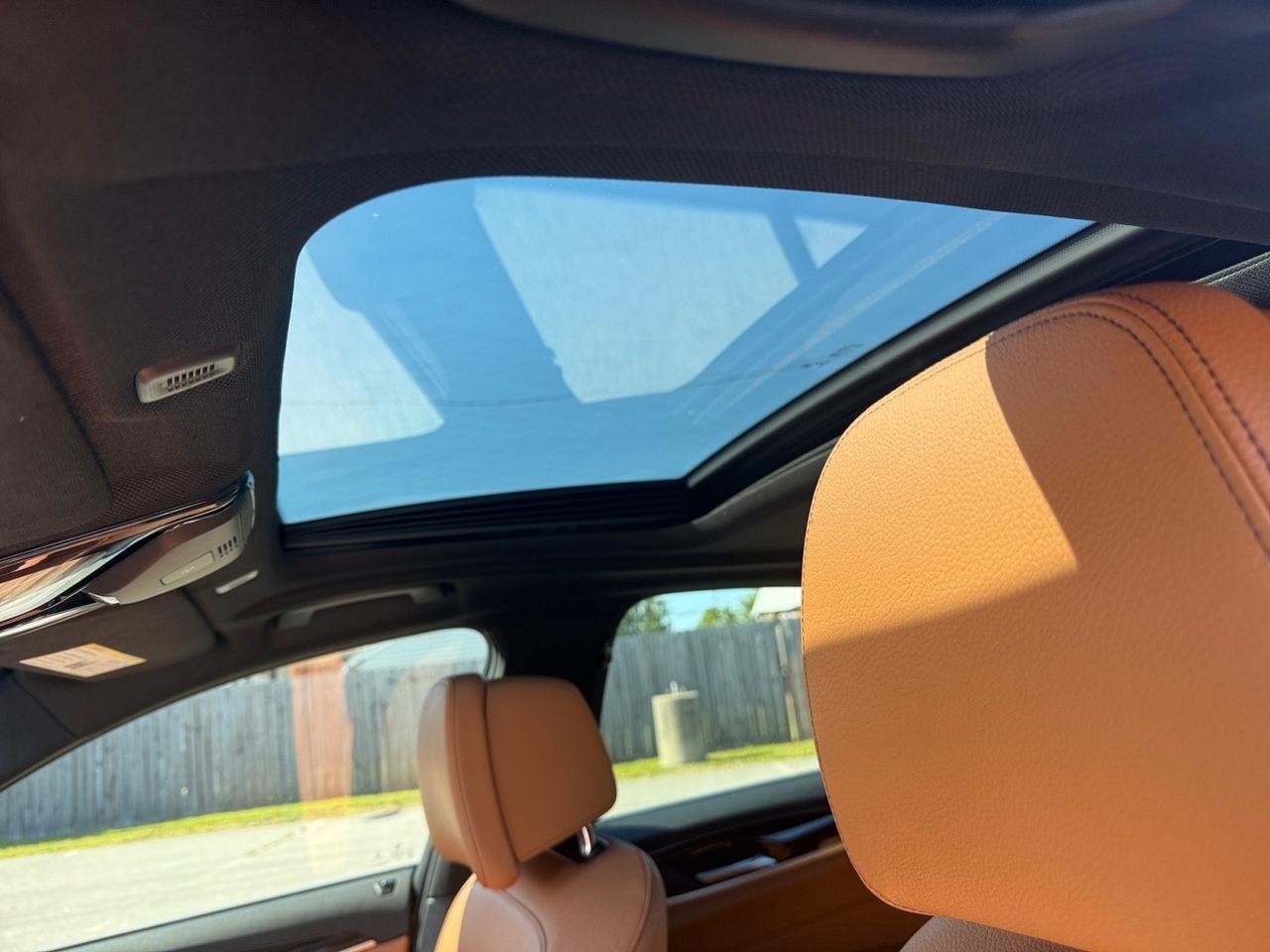 2018 BMW 5 Series 530i, HEATED SEATS, BLUETOOTH, POWER LIFTGATE, BACKUP CAMERA, POWER FOLDING MIRRORS, POWER MIRRORS, SUNROOF, KEYLESS START, FLOOR MATS, THIS BLACK BEAUTY IS READY TO BE DROVE! Norfolk VA