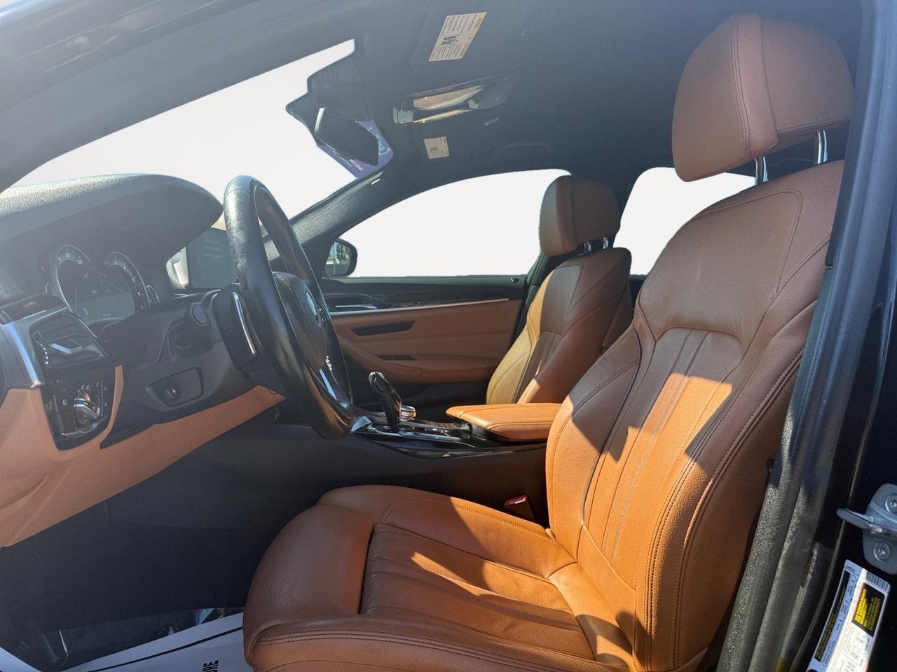 2018 BMW 5 Series 530i, HEATED SEATS, BLUETOOTH, POWER LIFTGATE, BACKUP CAMERA, POWER FOLDING MIRRORS, POWER MIRRORS, SUNROOF, KEYLESS START, FLOOR MATS, THIS BLACK BEAUTY IS READY TO BE DROVE! Norfolk VA