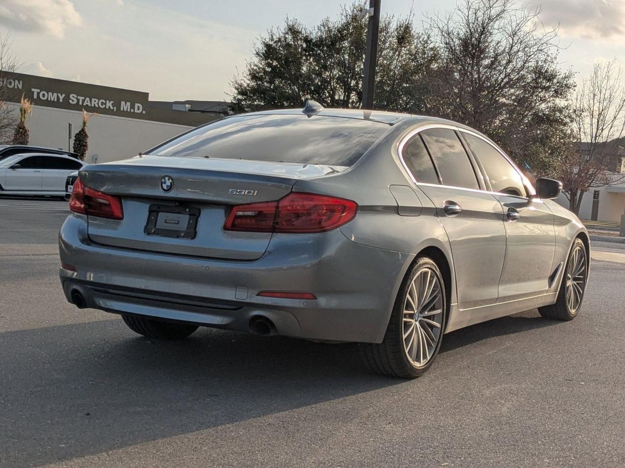 2018 BMW 5 Series 530i