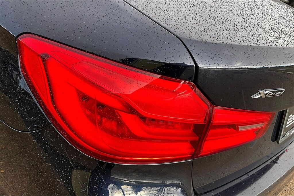 2018 BMW 5 Series 530i xDrive OR