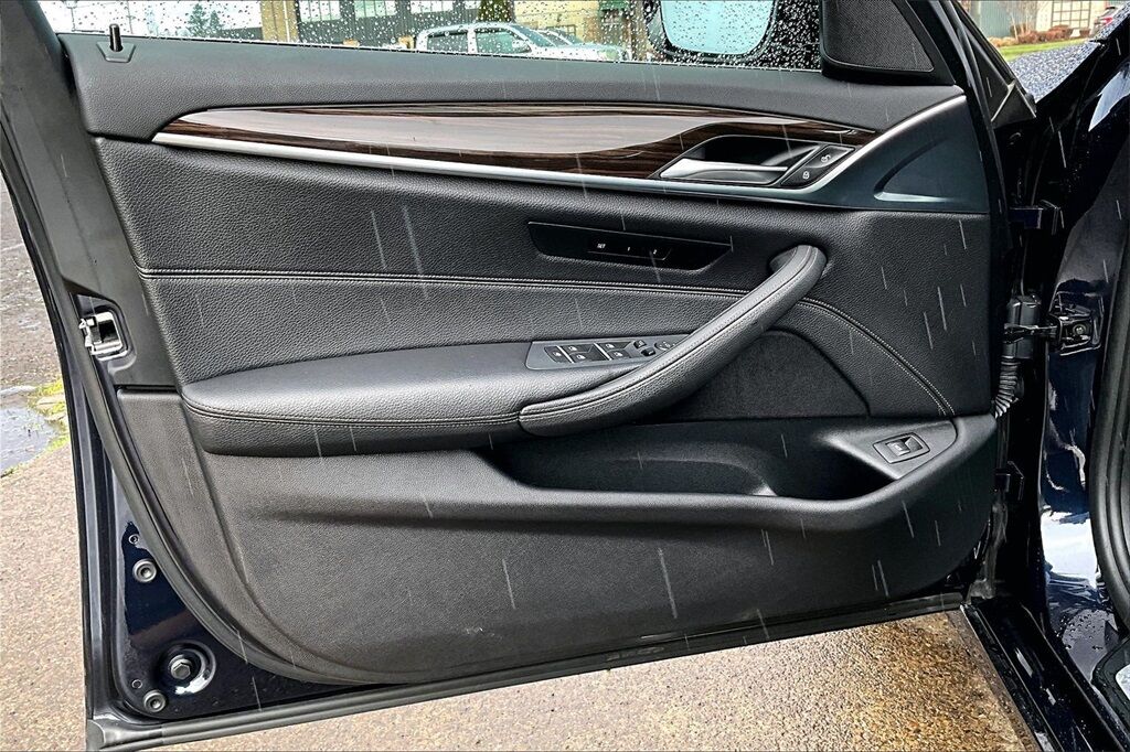 2018 BMW 5 Series 530i xDrive OR