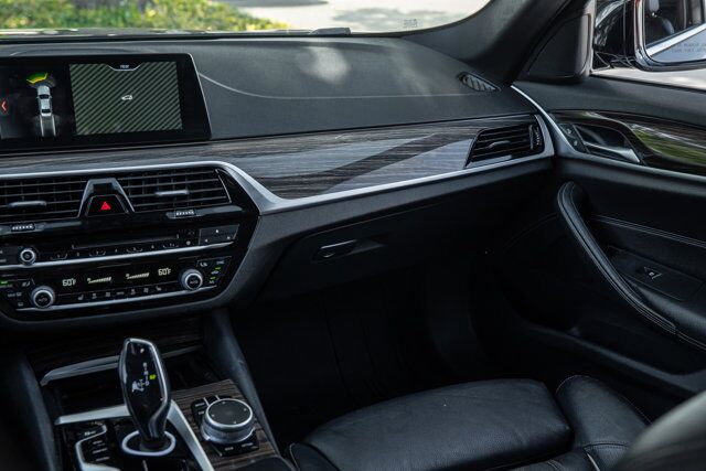 2018 BMW 5 Series 540i  Selma TX
