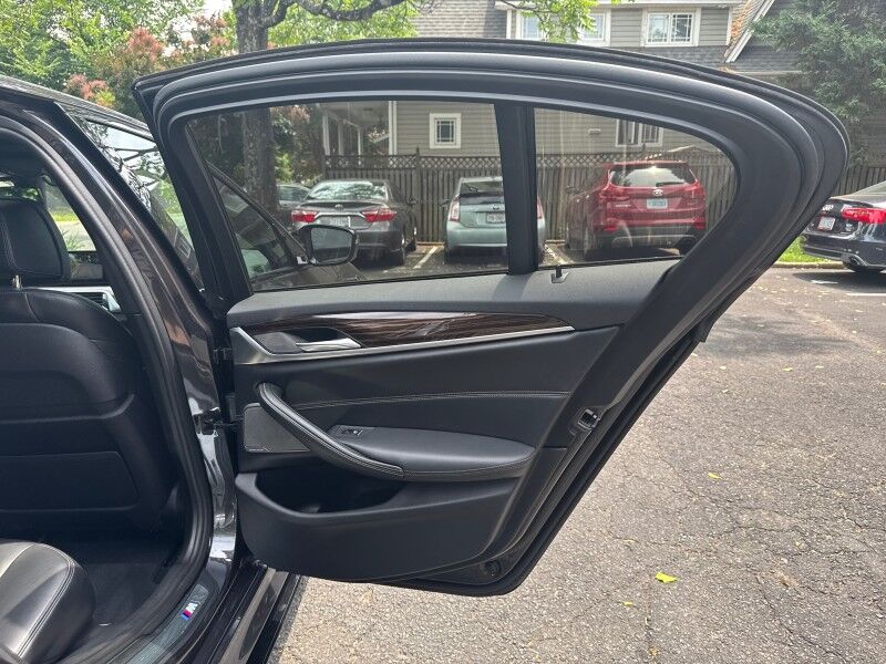 2018 BMW 5 Series 540i xDrive AWD w/ Sport Package Arlington VA