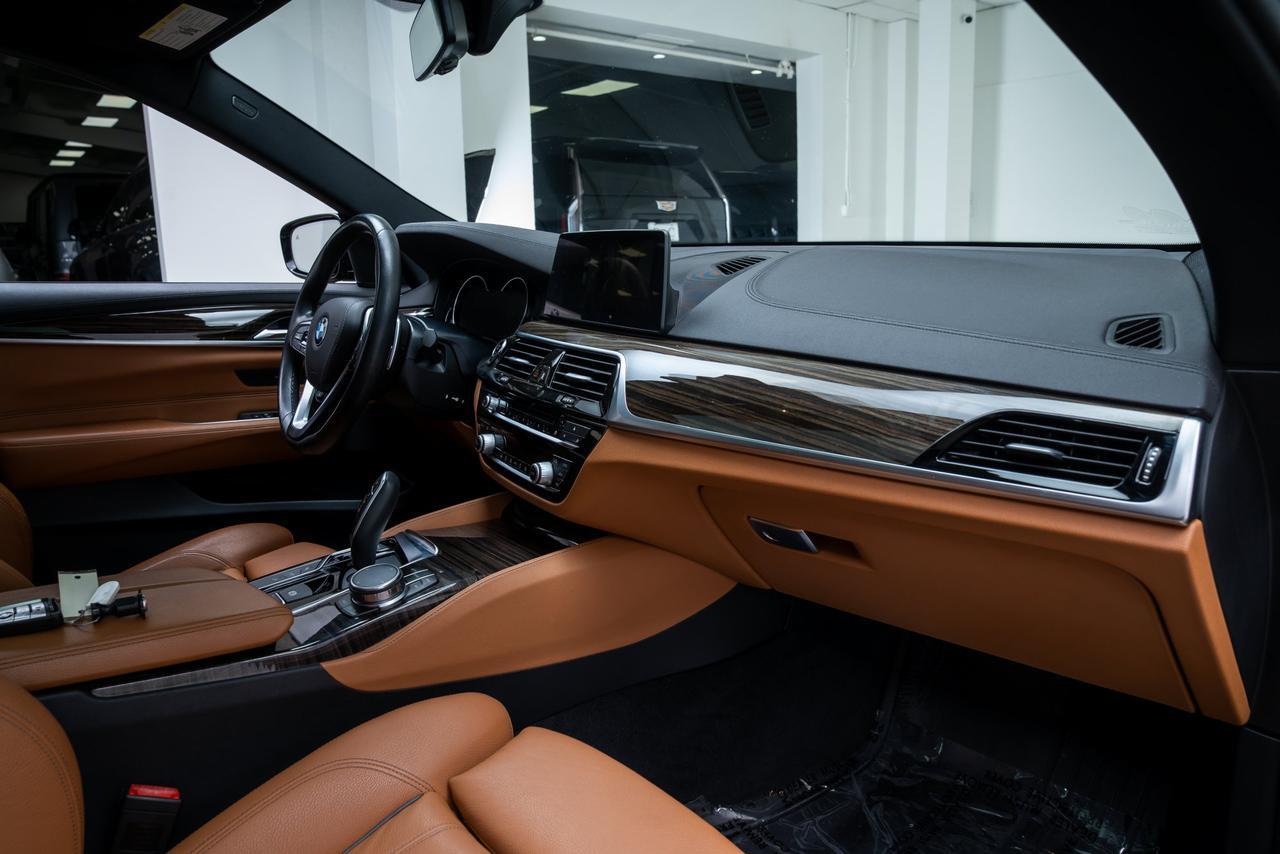 2018 BMW 6 Series 640 Gran Turismo i xDrive M Sport Package / Parking Assist Package Portland OR