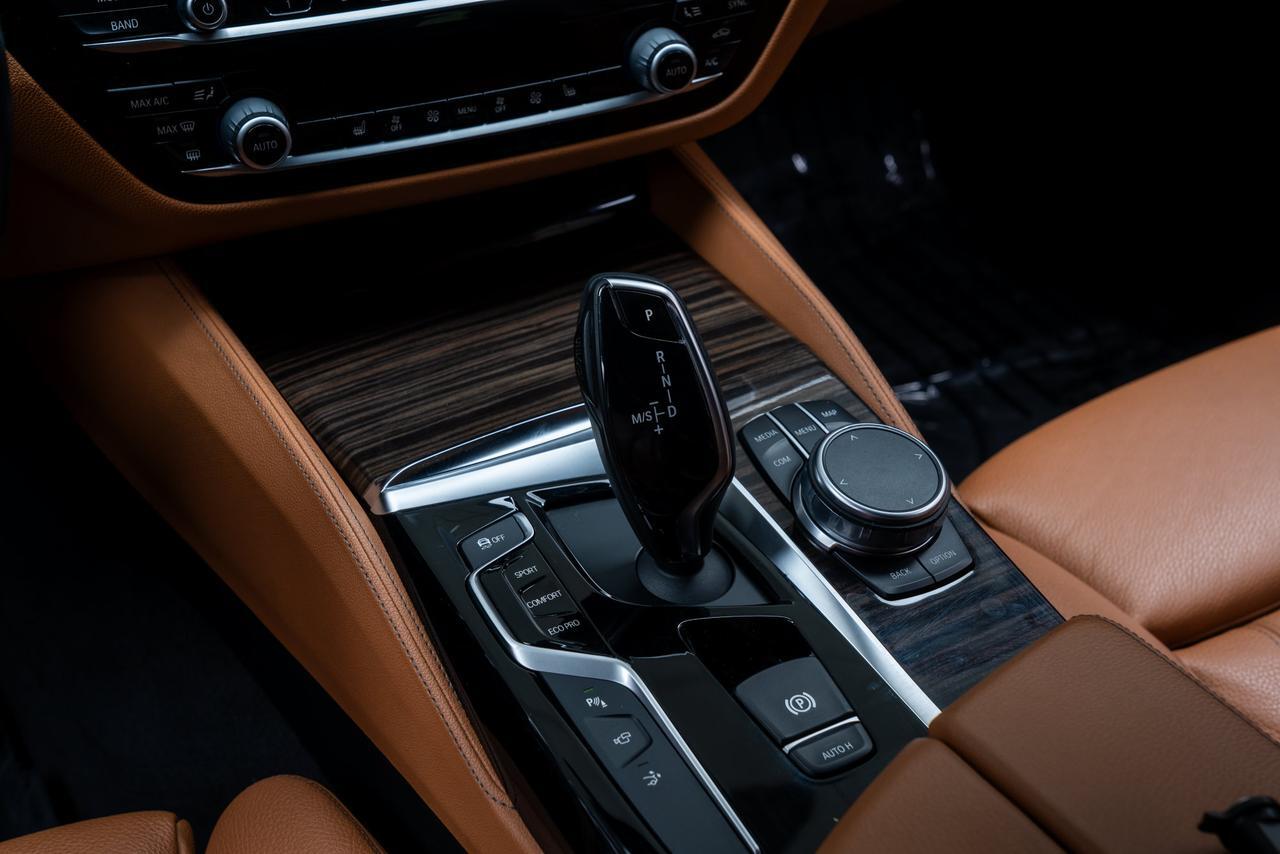 2018 BMW 6 Series 640 Gran Turismo i xDrive M Sport Package / Parking Assist Package Portland OR