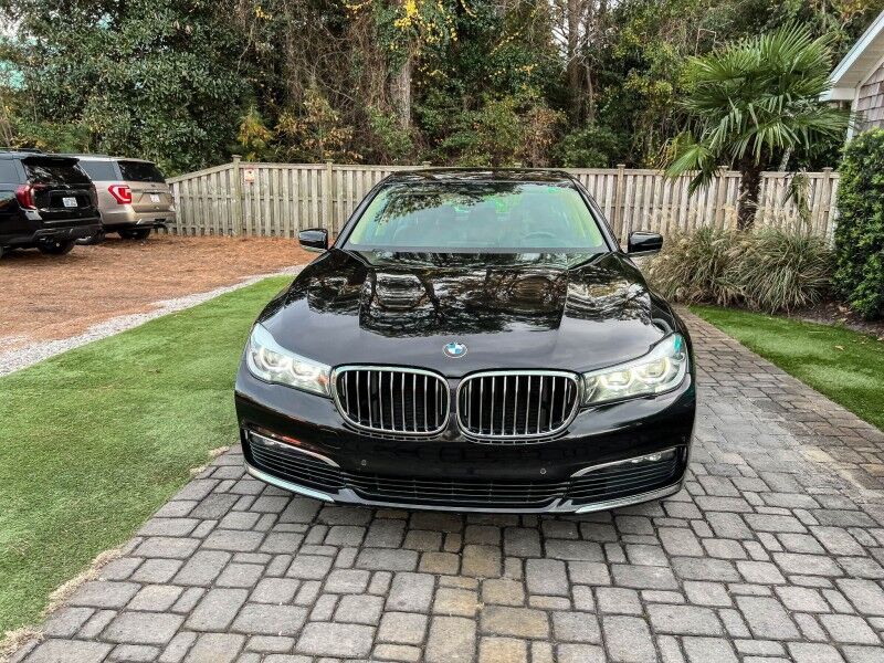 2018 BMW 7 Series 740i