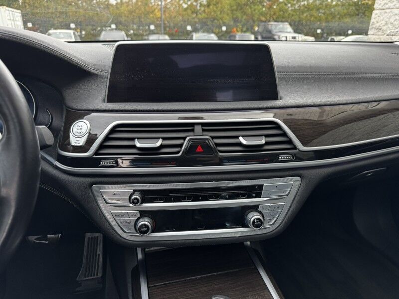 2018 BMW 7 Series 740i xDrive Willow Grove PA