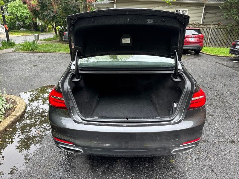2018 BMW 7 Series 750i xDrive AWD w/ Executive Package Arlington VA