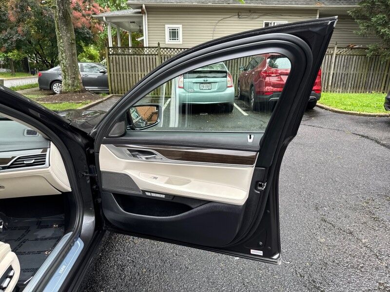 2018 BMW 7 Series 750i xDrive AWD w/ Executive Package Arlington VA