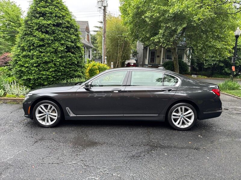 2018 BMW 7 Series 750i xDrive AWD w/ Executive Package Arlington VA