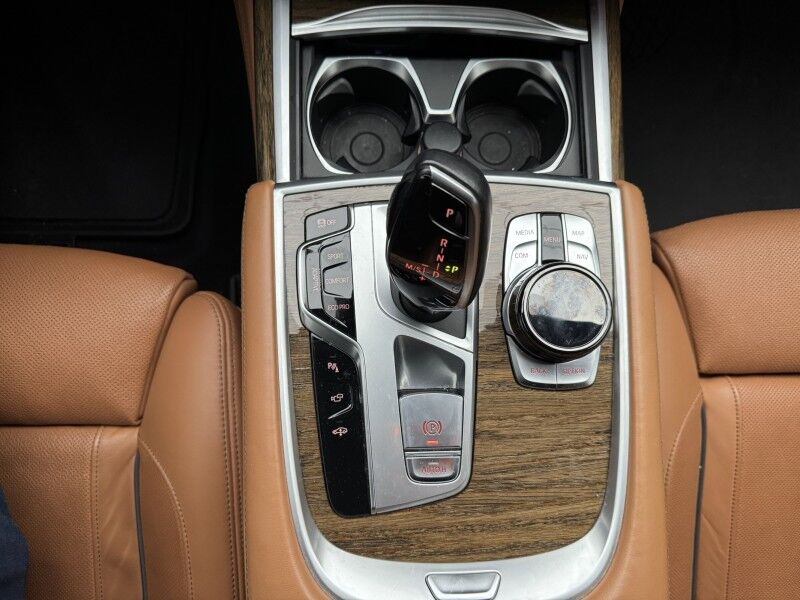 2018 BMW 7 Series 750i xDrive AWD w/ M Sport Package Arlington VA