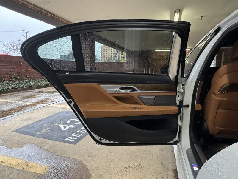 2018 BMW 7 Series 750i xDrive AWD w/ M Sport Package Arlington VA
