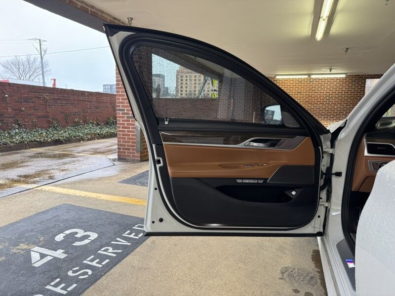 2018 BMW 7 Series 750i xDrive AWD w/ M Sport Package Arlington VA