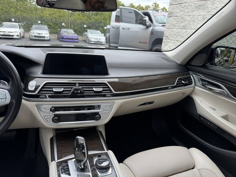 2018 BMW 750i 750i Willow Grove PA