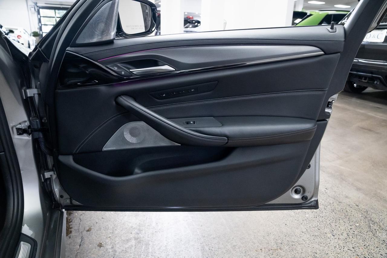 2018 BMW M5 Base Vented Seats Executive Package Portland OR