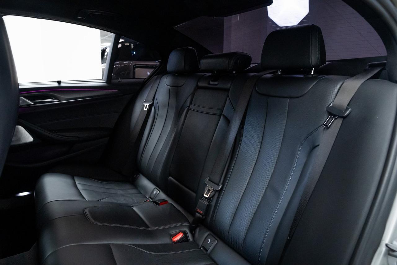 2018 BMW M5 Base Vented Seats Executive Package Portland OR
