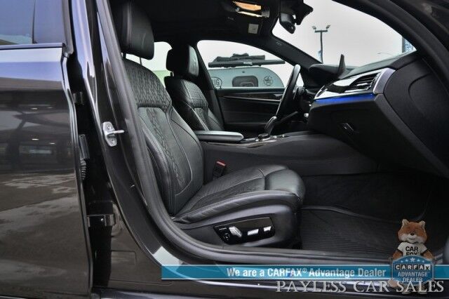 2018 BMW M550i AWD / AutoStart / Executive & Cold Weather Pkg / Heated & Cooled Leather Seats / Heated Steering / Sunroof / NAV / HUD / Harman Kardon Speakers / 22 Inch Blaque Diamond Wheels / Second Set of Rims & Tires Anchorage AK