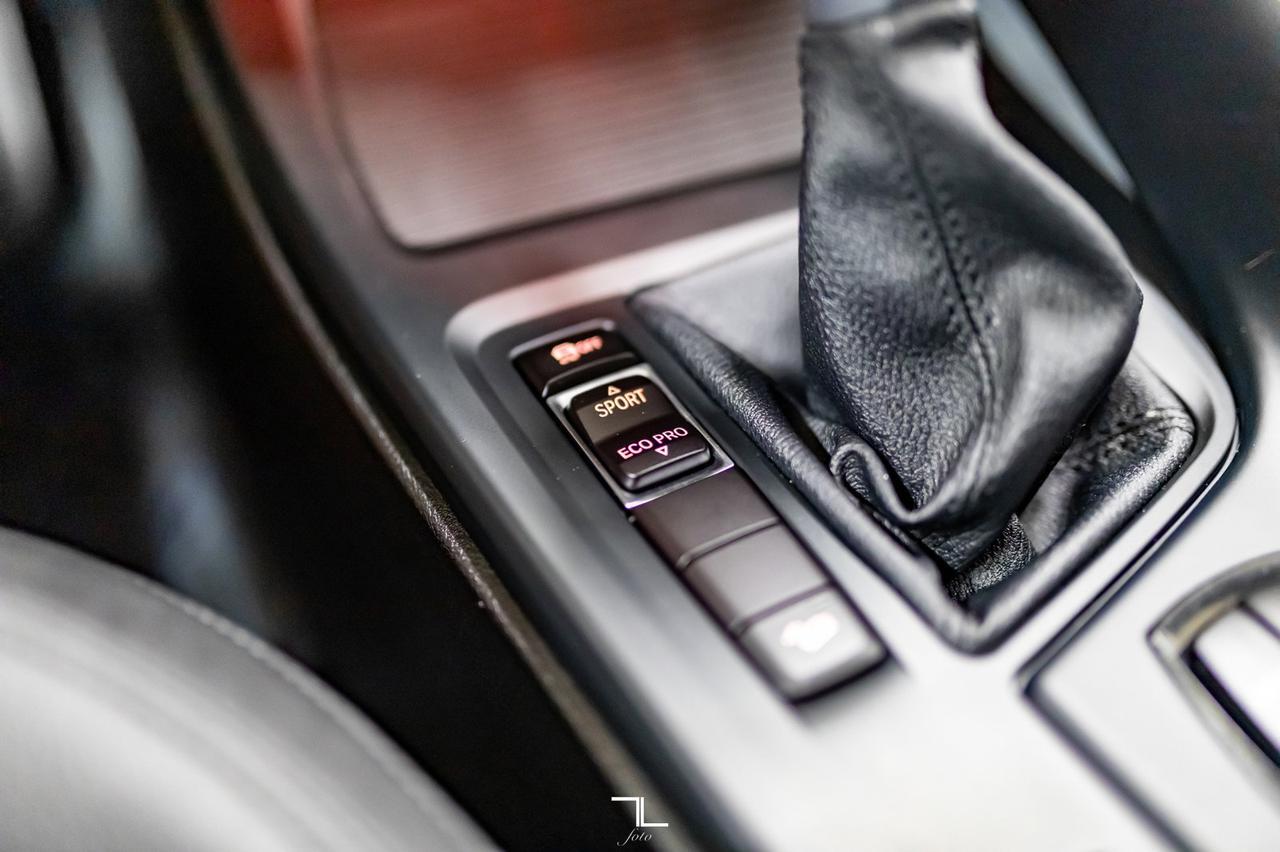 2018 BMW X1 xDrive 28i Leather BCam Heated Seats Red Deer AB