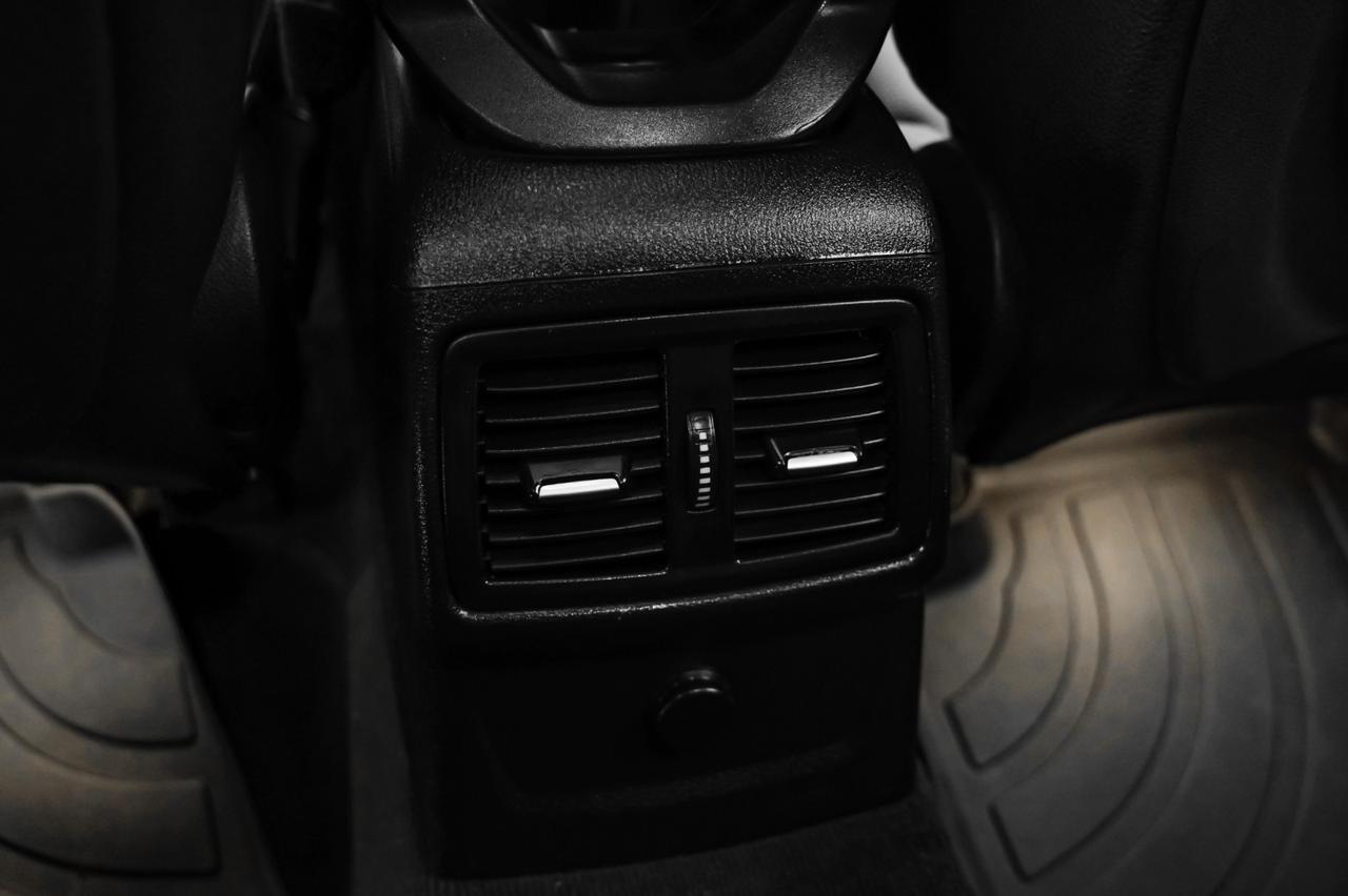 2018 BMW X1 xDrive28i AWD NAVIGATION PANORAMA LEATHER HEATED SEATS REAR CAMERA KEYLESS START POWER LIFTGATE Carrollton TX