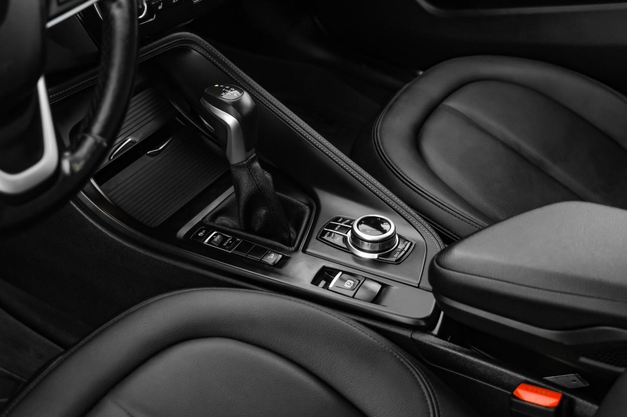 2018 BMW X1 xDrive28i AWD NAVIGATION PANORAMA LEATHER HEATED SEATS REAR CAMERA KEYLESS START POWER LIFTGATE Carrollton TX