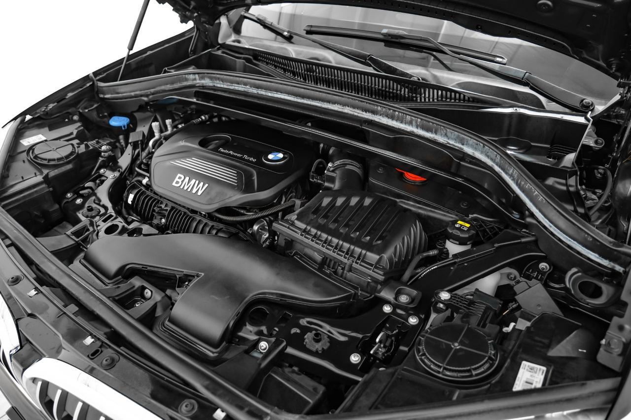 2018 BMW X1 xDrive28i AWD NAVIGATION PANORAMA LEATHER HEATED SEATS REAR CAMERA KEYLESS START POWER LIFTGATE Carrollton TX