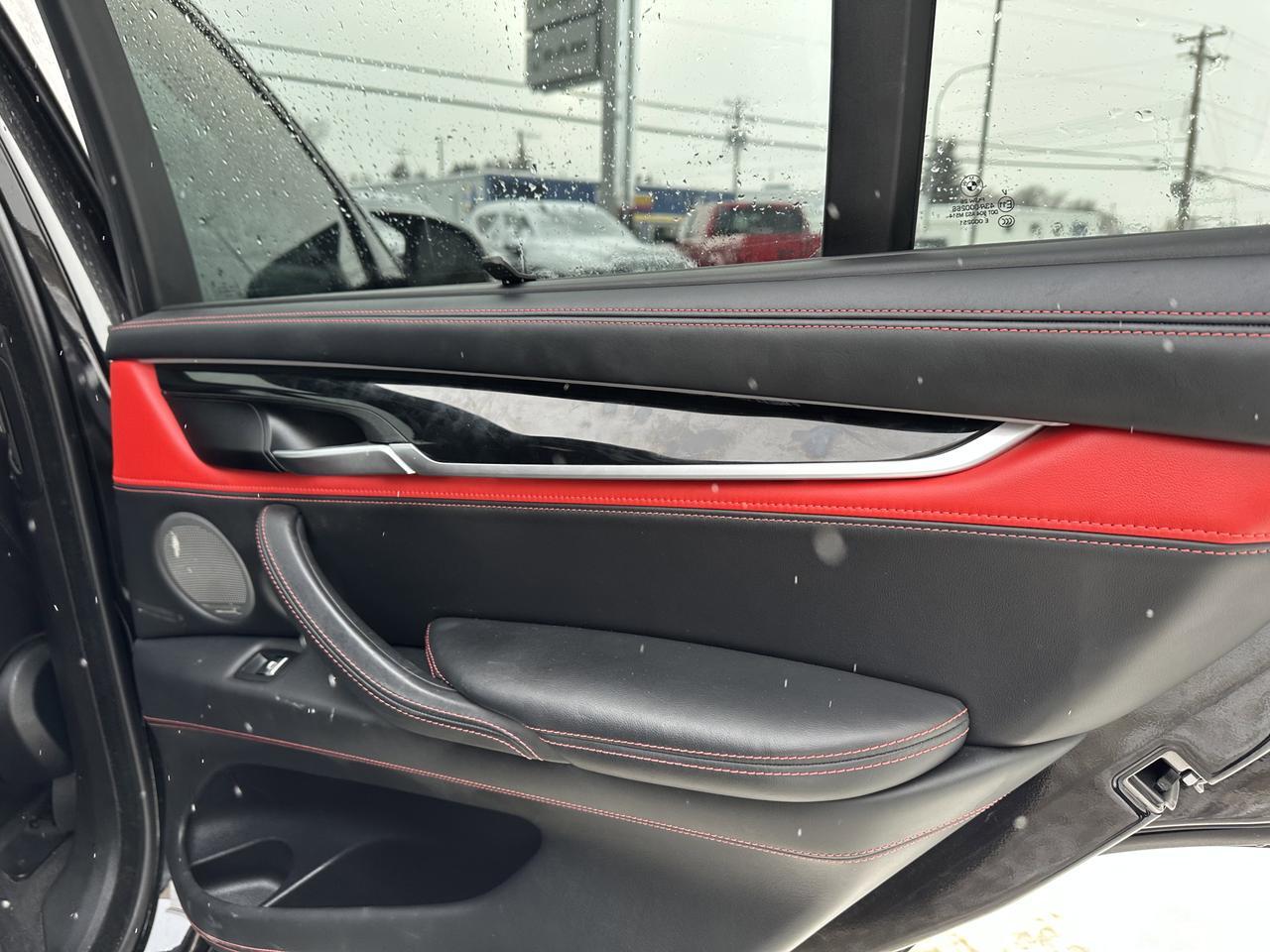 2018 BMW X5 M Twin Turbo V8 | Black Fire Edition | 1/25 In Canada | Pano Roof | Dynamic Suspension | Leather Redwater AB